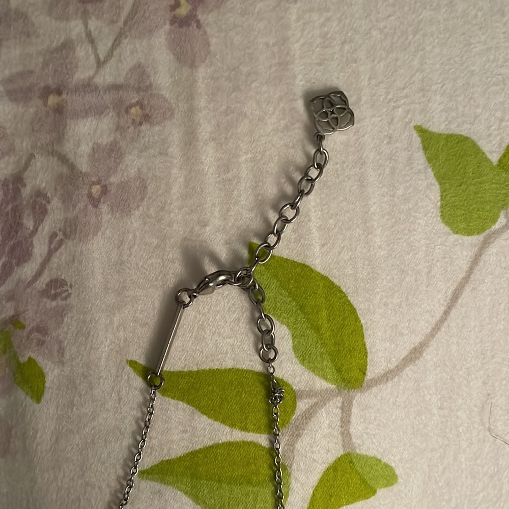 Kendra Scott Necklace - Picture 2 of 3